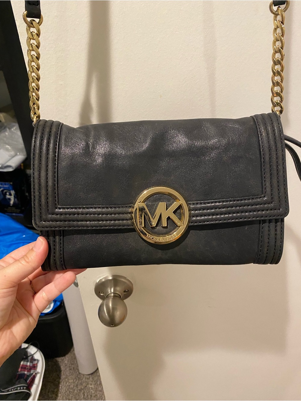 Michael Kors Fulton Bombe Clutch Black Leather Purse Crossbody